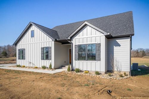 255 Friendship Dr, Livingston, TN, 38570 | Card Image