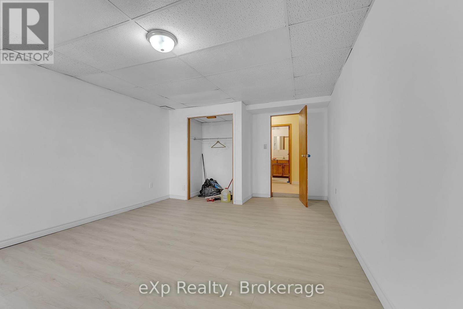 Residential Lease in Quinte West (Trenton Ward) 4