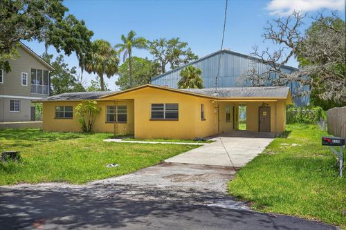 5119 Limestone Dr, Port Richey, FL, 34668-6405 | Card Image