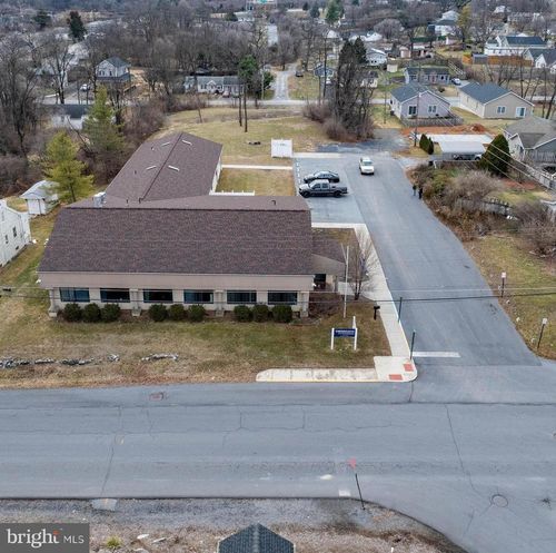 415 Wilson St, Martinsburg, WV, 25401-3023 | Card Image