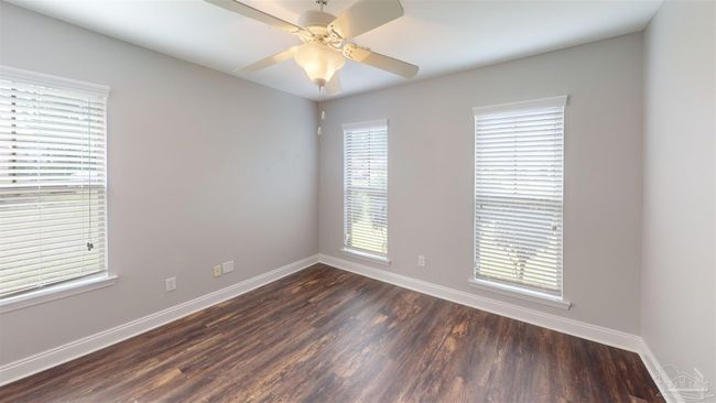 7445 Brevard St, House other with 4 bedrooms, 3 bathrooms and 6 parking in Navarre FL | Image 17