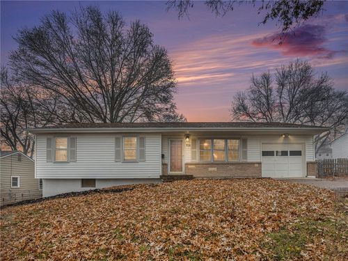 926 Hillside Avenue, Liberty, MO, 64068 | Card Image