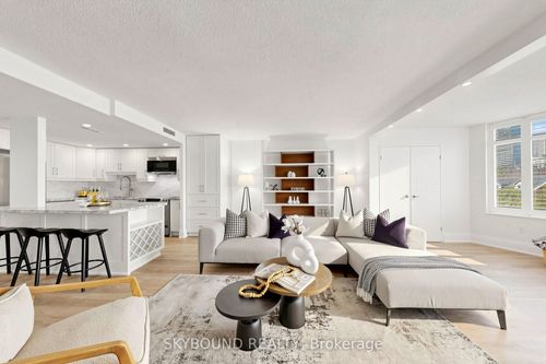 401-135 George St S, Toronto, ON, M5A4E8 | Card Image
