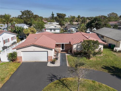 3971 Nw 108th Ave, Coral Springs, FL, 33065-2709 | Card Image