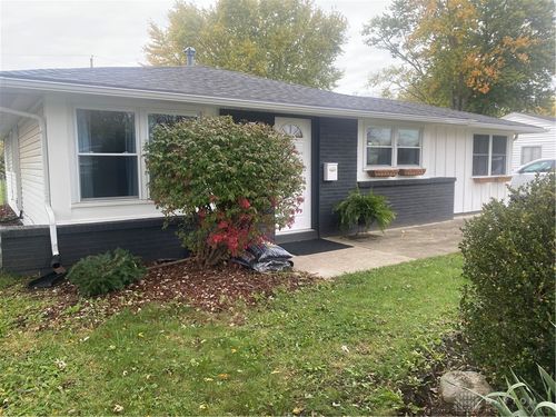 419 E Carpenter Dr, New Carlisle, OH, 45344-2528 | Card Image