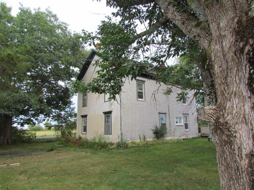 8894 Highway 215, Maitland, NS, B0N1T0 | Card Image