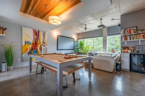 apt-36-2301 S 5th St, Austin, TX, 78704-5188 | Card Image