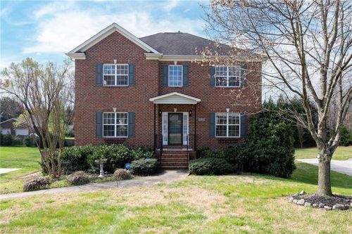 4030 Joyner Cross Rd, Kernersville, NC, 27284-2180 | Card Image