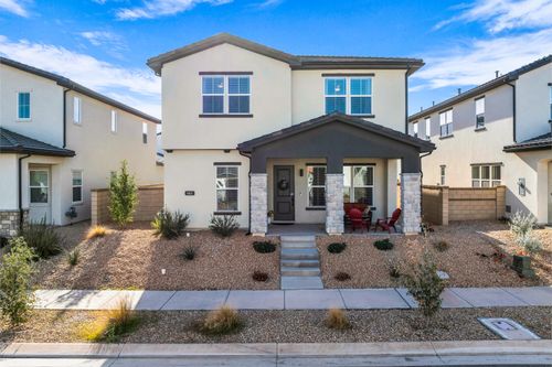 663 W Juniper Hill Dr, St George, UT, 84790-2712 | Card Image