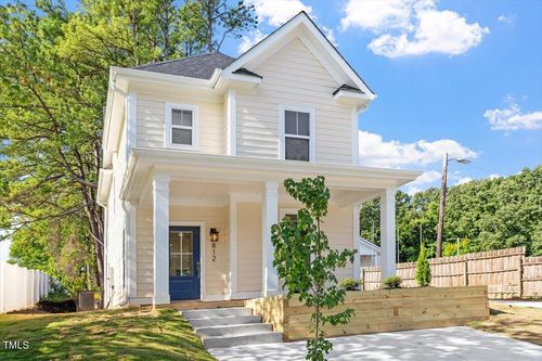 812 Berwyn Ave, Durham, NC, 27704-3338 | Card Image