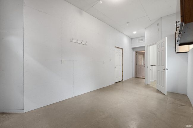 300 E Warfield St, House other with 3 bedrooms, 2 bathrooms and null parking in Garrett IN | Image 24