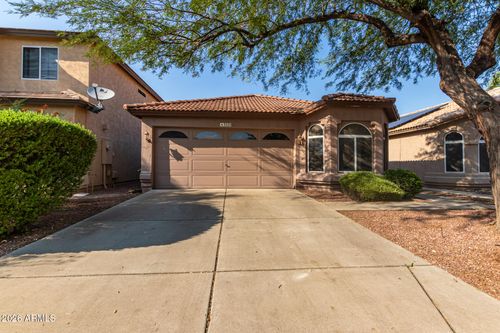 3220 E Kerry Ln, Phoenix, AZ, 85050-6331 | Card Image