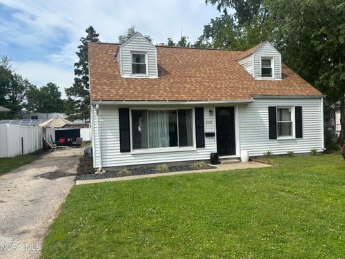 2336 Murray Dr, Toledo, OH, 43613-2119 | Card Image