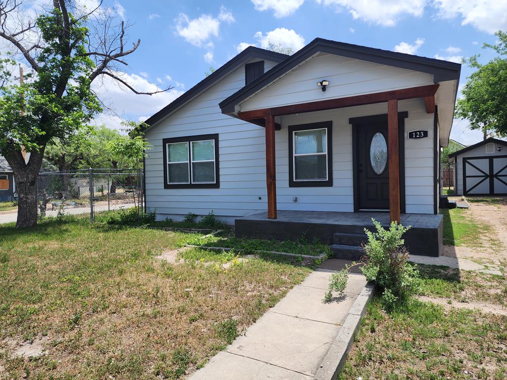 11th St, San Angelo, TX 76903