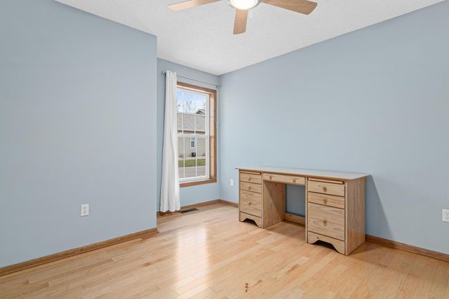 5794 Willow Ln N, Townhouse with 2 bedrooms, 2 bathrooms and null parking in Shoreview MN | Image 20