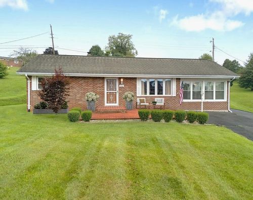 116 S Monte Vista Drive, Glade Spring, VA, 24340 | Card Image