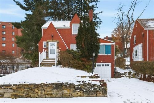 3841 Lawnview Ave, Brentwood, PA, 15227-3237 | Card Image