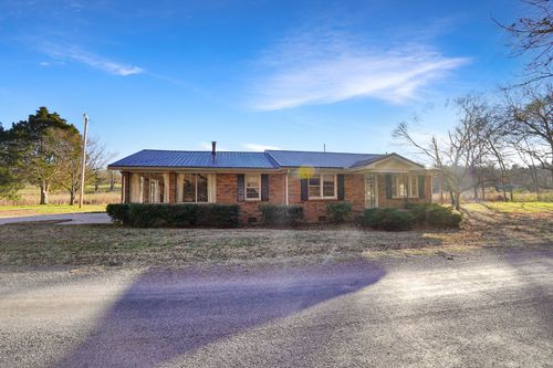 460 Honey Fork Rd, Indian Mound, TN, 37079-5223 | Card Image