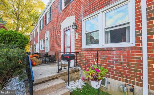 8739 Cimarron Cir, PARKVILLE, MD, 21234-3901 | Card Image