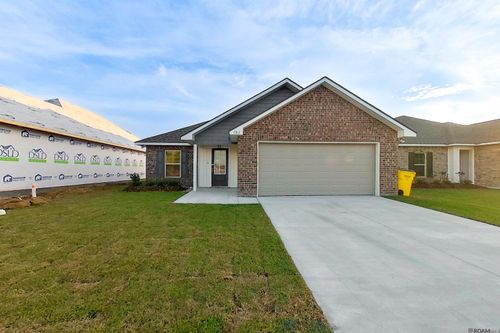 103 Dunwoody Ct, Carencro, LA, 70520-5884 | Card Image