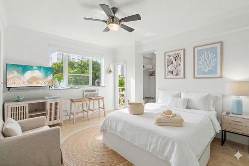 apt-501-255 W 24th St, Miami Beach, FL, 33140-4697 | Card Image