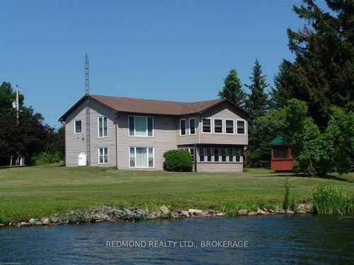 25 Kerry Point Rd, Mallorytown, ON, K0E1R0 | Card Image
