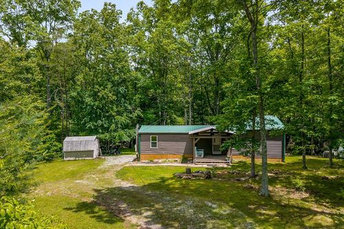 1048 Sitting Bull Pt, Crossville, TN, 38572-3559 | Card Image