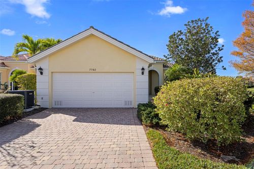 7782 Uliva Way, SARASOTA, FL, 34238-4799 | Card Image