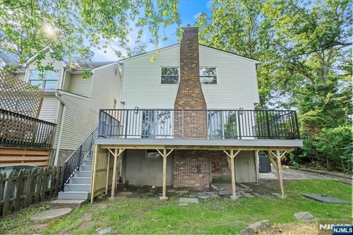 13 Landing Rd, Hewitt, NJ, 07421-2237 | Card Image