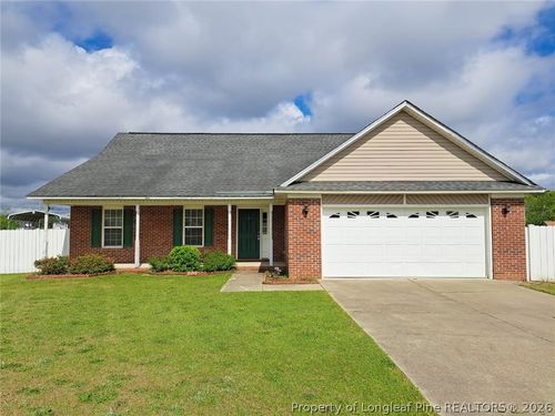 206 Sandspur Ct, Raeford, NC, 28376-6071 | Card Image