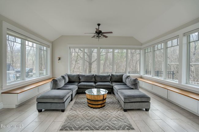 21 Stockbridge Rd, House other with 6 bedrooms, 4 bathrooms and null parking in West Stockbridge MA | Image 6
