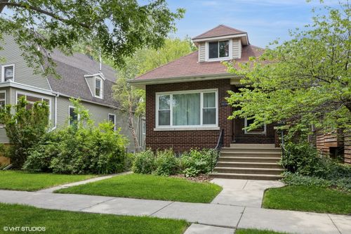 1019 Lyman Ave, Oak Park, IL, 60304-2225 | Card Image