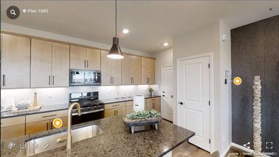 5770 N Killarney Way, House other with 3 bedrooms, 2 bathrooms and 2 parking in Aurora CO | Image 2