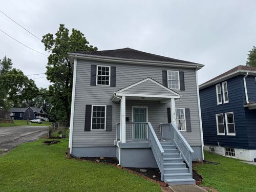 425 Jefferson Ave, Vinton, VA, 24179-2611 | Card Image
