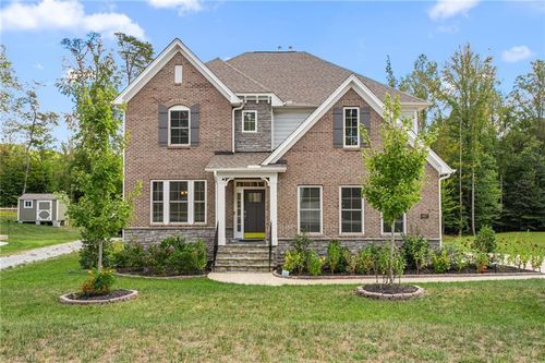 8867 Bakersfield Dr, Kernersville, NC, 27284-6730 | Card Image