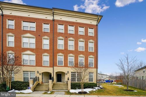 7706 Cedar Branch Dr, GAINESVILLE, VA, 20155-1992 | Card Image