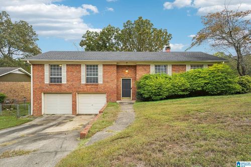317 Fox Glen Rd Nw, BIRMINGHAM, AL, 35215-1632 | Card Image