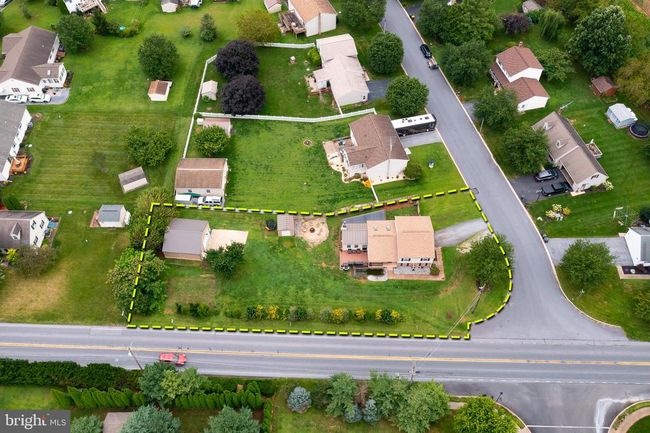 602 Greenview Dr, House other with 4 bedrooms, 2 bathrooms and null parking in Denver PA | Image 40