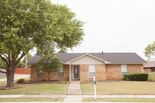 1535 Rocky Point Dr, Lewisville, TX, 75077-2101 | Card Image