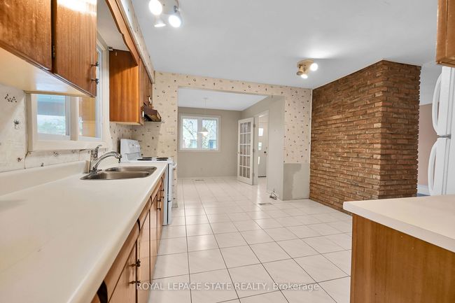 3 Talisman Crt, House other with 4 bedrooms, 2 bathrooms and 2 parking in Dundas ON | Image 10