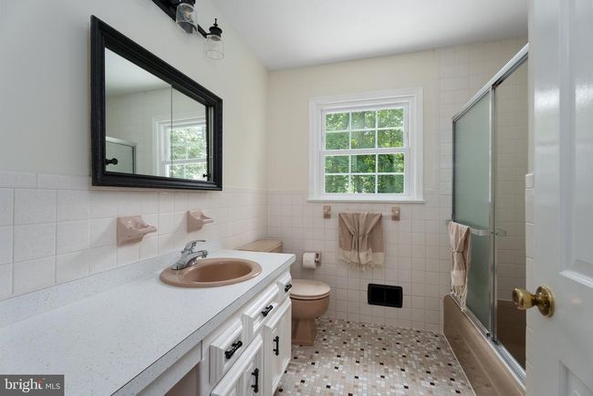 92 Lochatong Rd, House other with 4 bedrooms, 3 bathrooms and null parking in Ewing NJ | Image 22