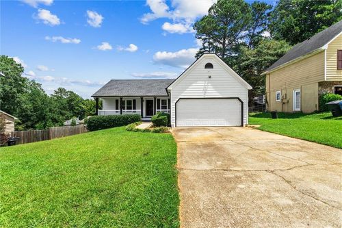 140 Grayland Creek Dr, Lawrenceville, GA, 30046-9309 | Card Image