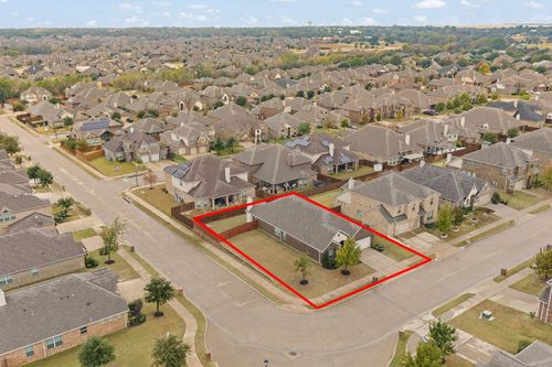 466 Rockaway Dr, Midlothian, TX, 76065-1189 | Card Image