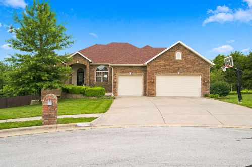 2418 W Crestwood Street, Ozark, MO, 65721 | Card Image