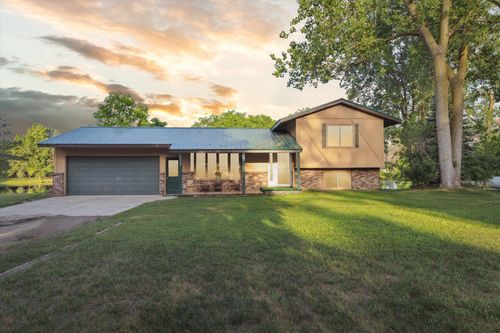 4888 W Jackson Rd, Alma, MI, 48801-9505 | Card Image