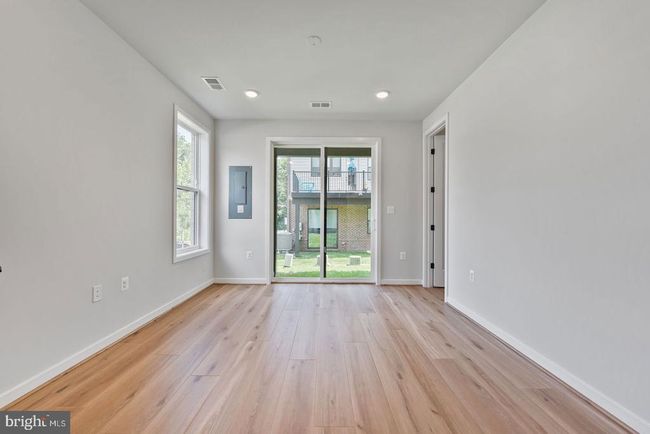 1605 Fellowship Sq, Townhouse with 3 bedrooms, 3 bathrooms and null parking in RESTON VA | Image 10
