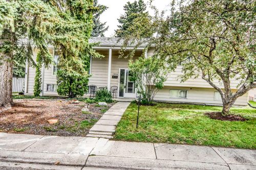1356 Southdale Crescent Sw, Calgary, AB, T2W1W2 | Card Image