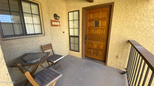 d205-8215 N 21st Dr, Phoenix, AZ, 85021-4945 | Card Image