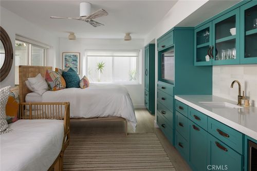 apt-b-267 Myrtle St, Laguna Beach, CA, 92651-1577 | Card Image