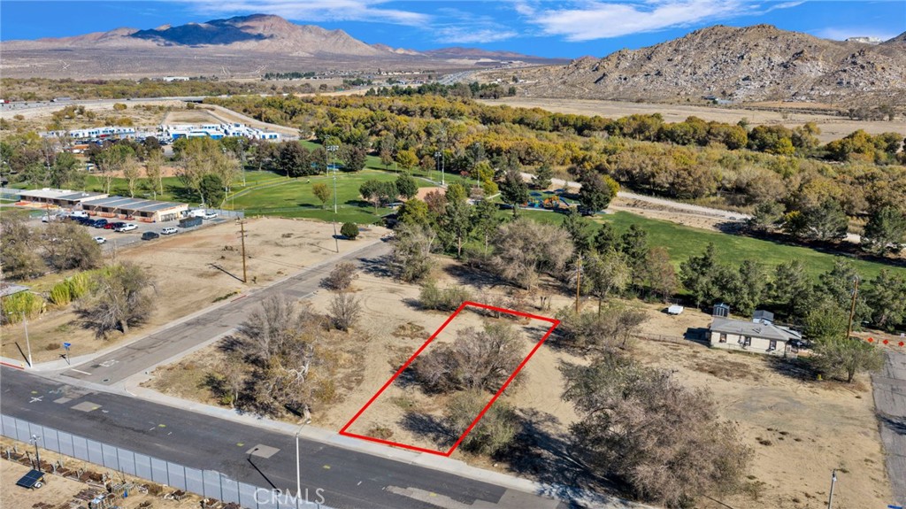 Land in Victorville 3